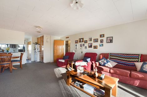 Photo of property in 2/41 Waverley Street, Richmond, 7020