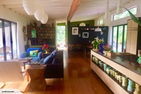 Photo of property in 709a South Titirangi Road, Titirangi, Auckland, 0604