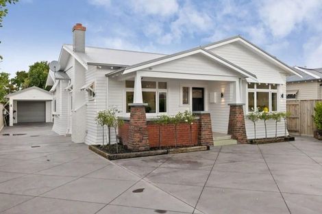 Photo of property in 11 Miro Street, Takaro, Palmerston North, 4410
