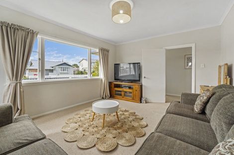 Photo of property in 47 Matene Street, Otaki, 5512