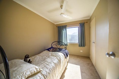 Photo of property in 14 Walnut Grove, Alexandra, 9320