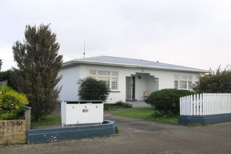 Photo of property in 2/148 Heretaunga Street, Palmerston North, 4414