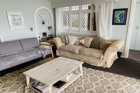 Photo of property in 1a Onslow Road, Bluff Hill, Napier, 4110