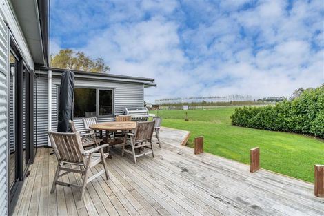 Photo of property in 327 Egerton Road, Winton, 9782