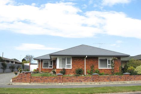 Photo of property in 4 Keldon Avenue, Rangiora, 7400