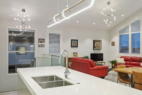 Photo of property in 26 Tawatawa Street, Long Bay, Auckland, 0630