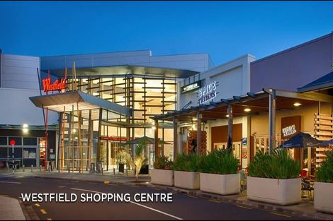 Photo of property in Twin Towers, 611/17 Putney Way, Manukau, Auckland, 2104