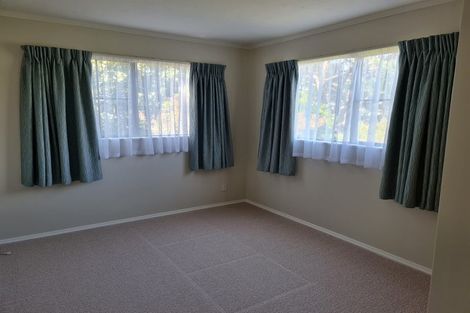 Photo of property in 29 Westhaven Drive, Tawa, Wellington, 5028