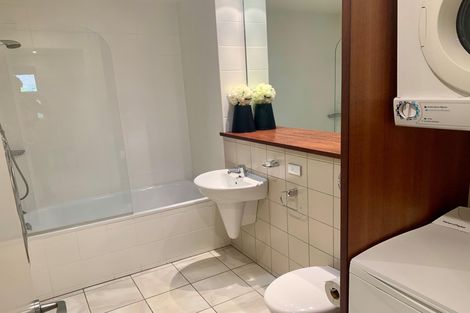 Photo of property in Bridgewater Apartments, 302/7 Te Rangi Cross Road, Paihia, 0200