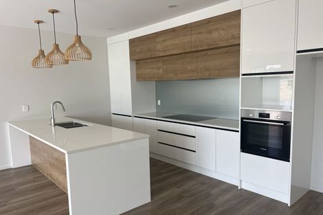 Photo of property in 6 Arran Point Parade, Orewa, 0931