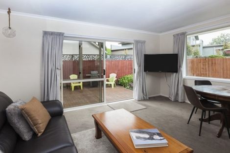 Photo of property in 4/78 Saint James Avenue, Papanui, Christchurch, 8053