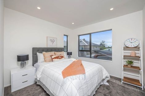 Photo of property in 4/4 Edgerton Road, Te Atatu Peninsula, Auckland, 0610