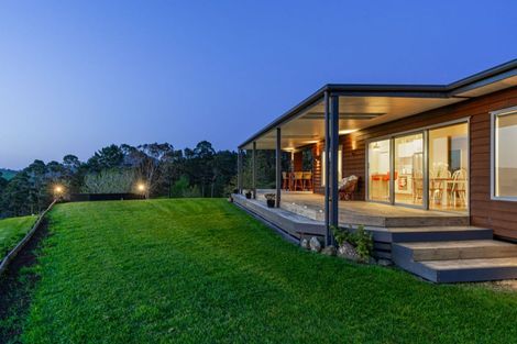 Photo of property in 565 Snooks Road, Maungakaramea, Whangarei, 0178