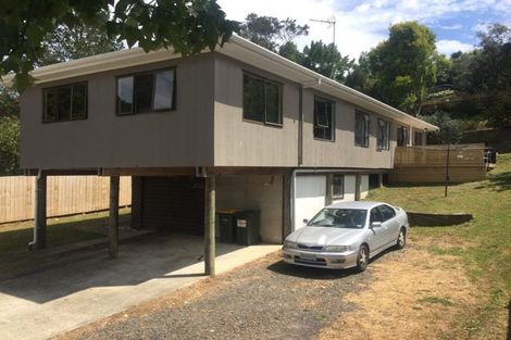 Photo of property in 17 Jenanne Place, Totara Vale, Auckland, 0629