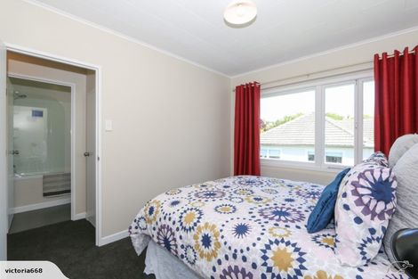 Photo of property in 23 Campbell Street, Karori, Wellington, 6012