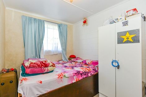 Photo of property in 806 Lyell Street, Akina, Hastings, 4122