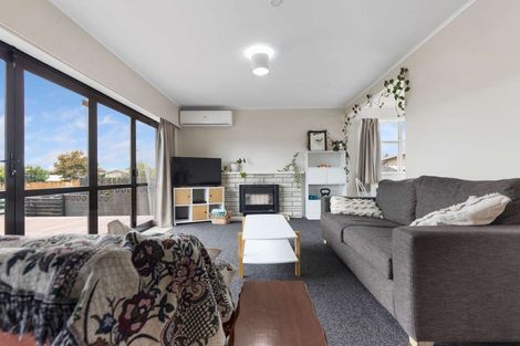 Photo of property in 3 Marion Place, Deanwell, Hamilton, 3206