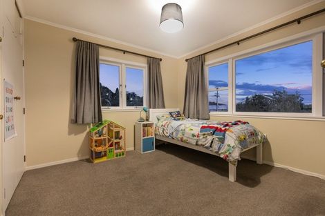 Photo of property in 1/42 Toroa Street, Torbay, Auckland, 0630