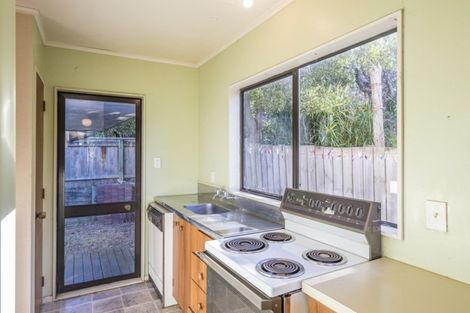 Photo of property in 28a Eatwell Avenue, Paraparaumu Beach, Paraparaumu, 5032