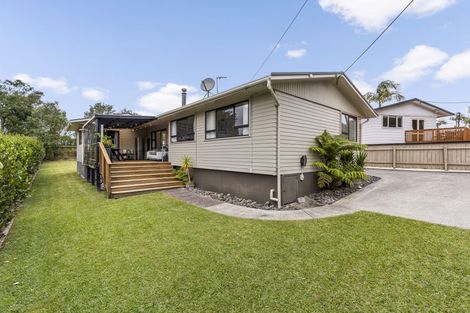 Photo of property in 8 Karaka Road, Whenuapai, Auckland, 0618