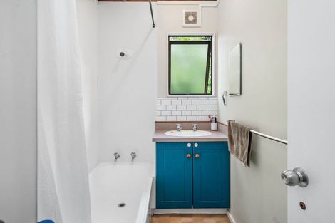 Photo of property in 7a Logan Place, Te Kamo, Whangarei, 0112