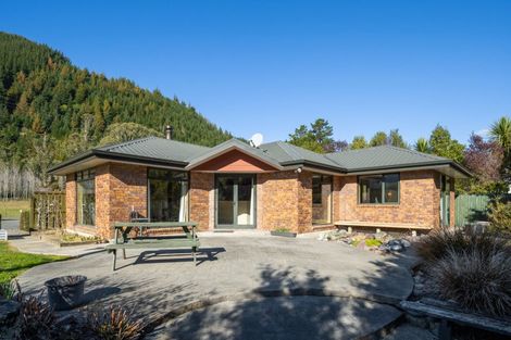 Photo of property in 158 Wakamarina Road, Canvastown, Havelock, 7178