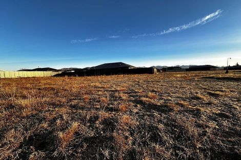Photo of property in 14 Canal Place, Twizel, 7901