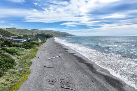 Photo of property in 28 Moody Street, Gore Bay, Cheviot, 7383