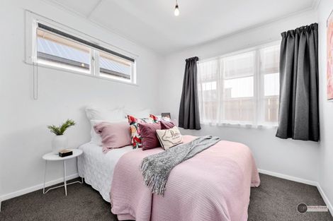 Photo of property in 26c Wilford Street, Wallaceville, Upper Hutt, 5018