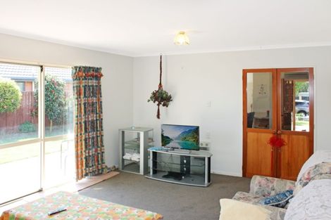 Photo of property in 39 Showgate Avenue, Sockburn, Christchurch, 8042