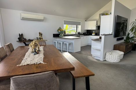 Photo of property in 80 View Ridge Drive, Ranui, Auckland, 0612