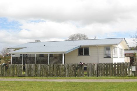 Photo of property in 1 Swansea Road, Stratford, 4332