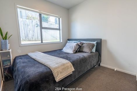 Photo of property in 28 Paragon Avenue, Beach Haven, Auckland, 0626