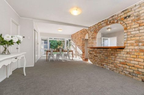 Photo of property in 72 Matua Road, Huapai, Kumeu, 0810