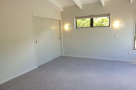 Photo of property in 127 Winara Avenue, Waikanae, 5036