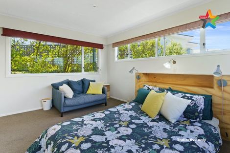Photo of property in 10 Laurel Grove, Maungaraki, Lower Hutt, 5010