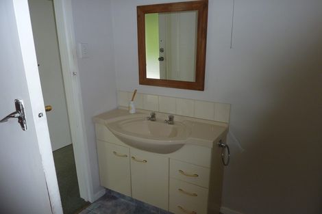 Photo of property in 64 Mulberry Street, Maungaraki, Lower Hutt, 5010