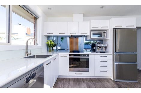 Photo of property in 9a Regent Street, West End, Timaru, 7910