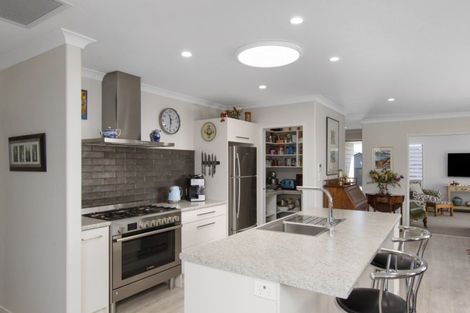 Photo of property in 40 Charlotte Drive, Omokoroa, 3114