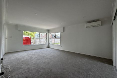 Photo of property in 11 Waitemata Road, Hauraki, Auckland, 0622
