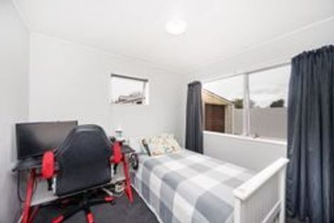 Photo of property in 49 Kaimanawa Street, Kelvin Grove, Palmerston North, 4414