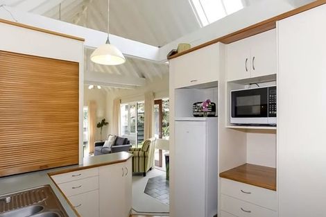 Photo of property in 10 Pamir Place, Welcome Bay, Tauranga, 3112