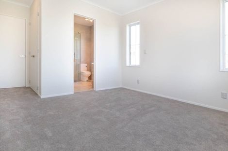 Photo of property in 31 Takurua Terrace, Orewa, 0931