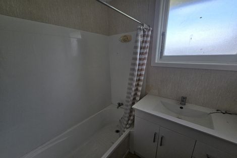 Photo of property in 15 Susan Street, Pukehangi, Rotorua, 3015