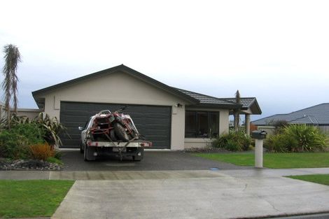 Photo of property in 75 Parnell Heights, Kelvin Grove, Palmerston North, 4414