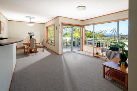 Photo of property in 3 Kapil Grove, Khandallah, Wellington, 6035