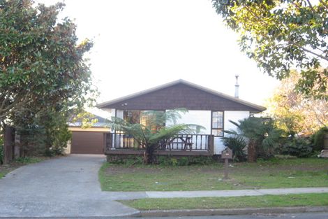 Photo of property in 19 Hadley Wood Drive, Wattle Downs, Auckland, 2103