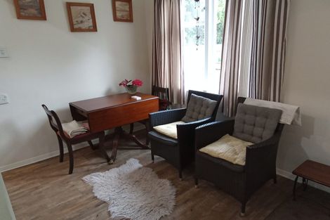 Photo of property in 94 Melbourne Road, Island Bay, Wellington, 6023