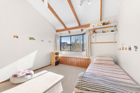 Photo of property in 4a Devon Road, Bucklands Beach, Auckland, 2012