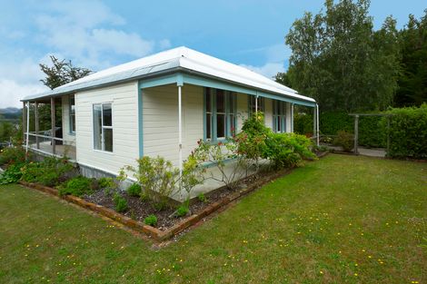 Photo of property in 21 Brough Street, Palmerston, 9430